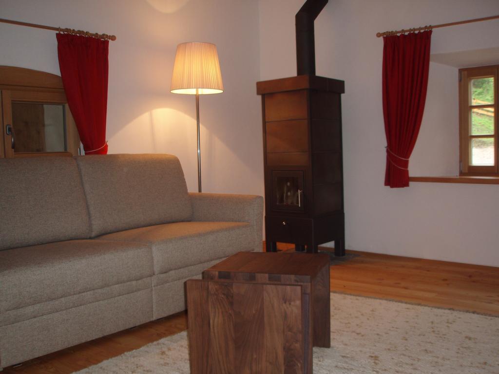 Silentium Dolomites Chalet Since 1600 Monguelfo-Tesido / Welsberg-Taisten Δωμάτιο φωτογραφία