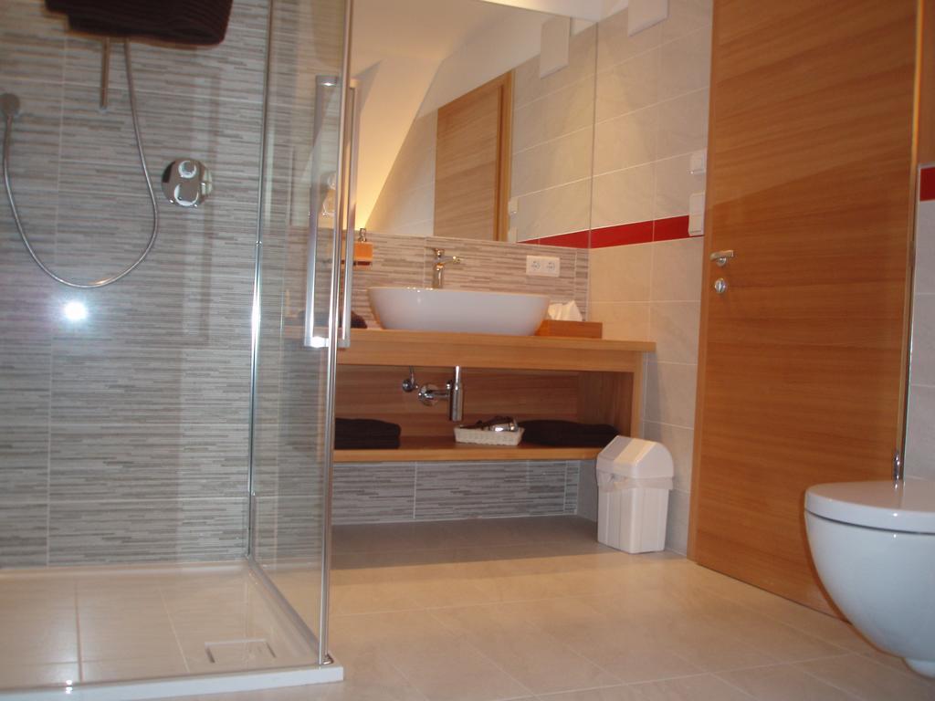 Silentium Dolomites Chalet Since 1600 Monguelfo-Tesido / Welsberg-Taisten Δωμάτιο φωτογραφία